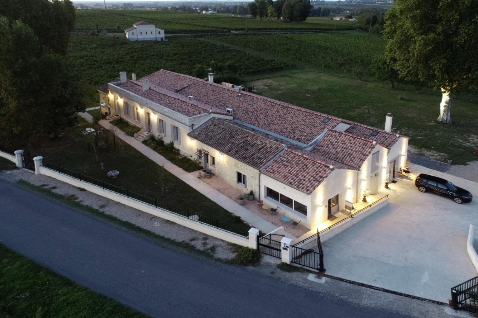 La Chartreuse D'Ertan "Les Vignerons" 4 Etoiles Villa Saint-Christophe-des-Bardes Exterior photo